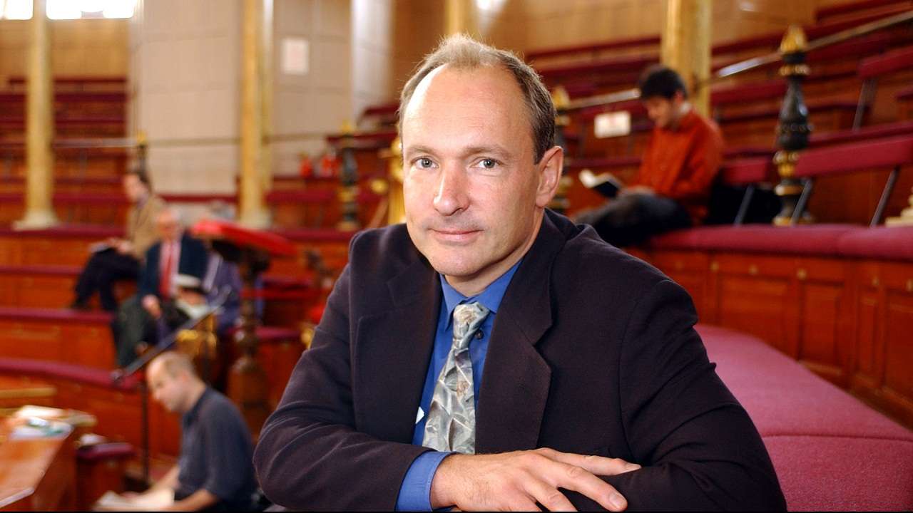 Tim Berners-Lee kimdir? Tim Berners-Lee hayatı ve biyografisi!